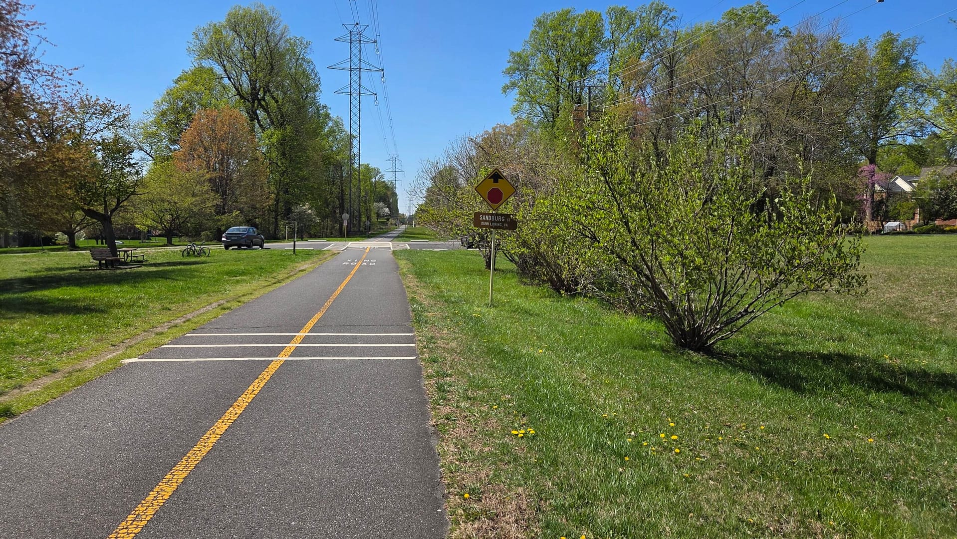 The W&OD trail has plenty of parking like this lot off Gallows Rd