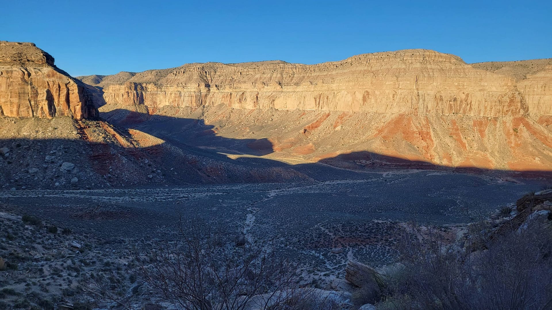 A Beautiful Morning to Hike to Havasu Falls and Supai Village