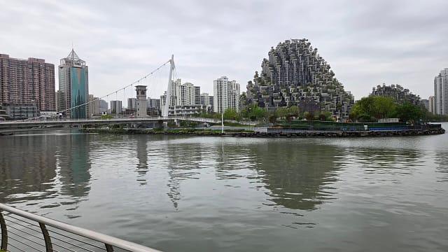 1000 Trees along Suzhou River